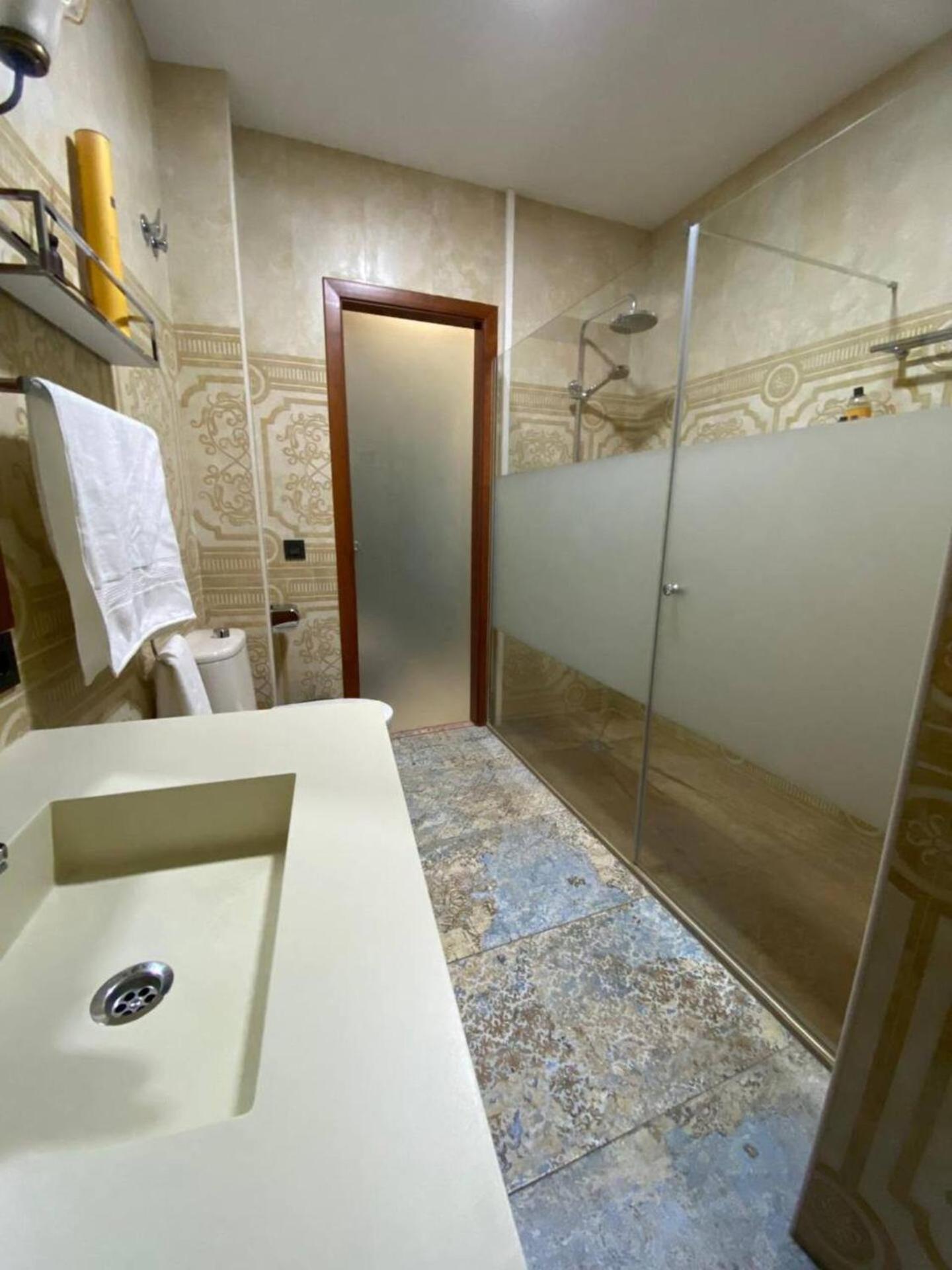 Alma De Malaga 2Br Stay With Art History & Comfort In The Heart Of The City 马拉加 外观 照片
